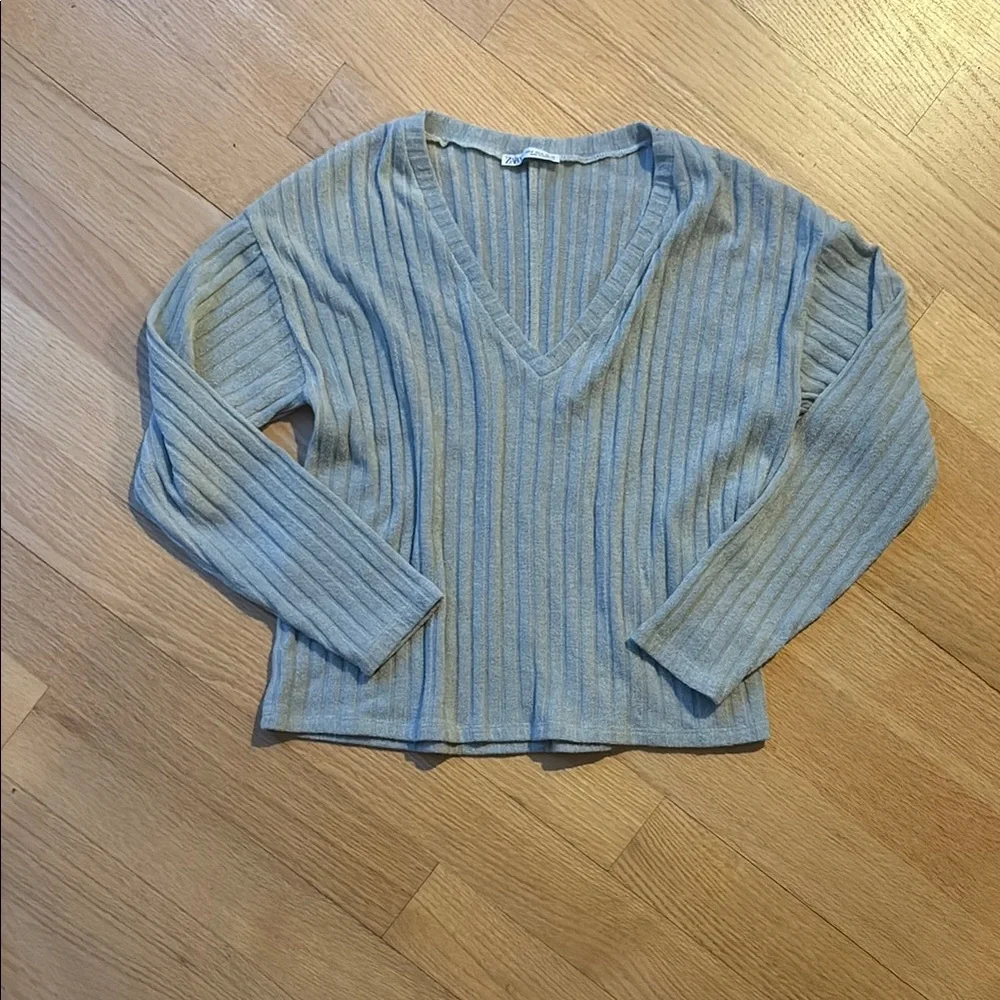 Zara V-Neck Ribbed Sweater